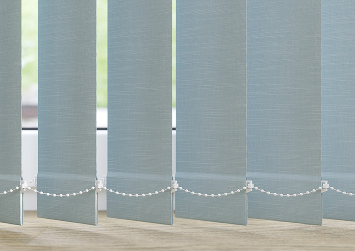 Solento (Blackout), Permafrost - Vertical Blind - Image 4